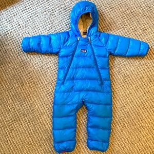 Patagonia Hi-Loft Down Sweater Bunting, size 12 months